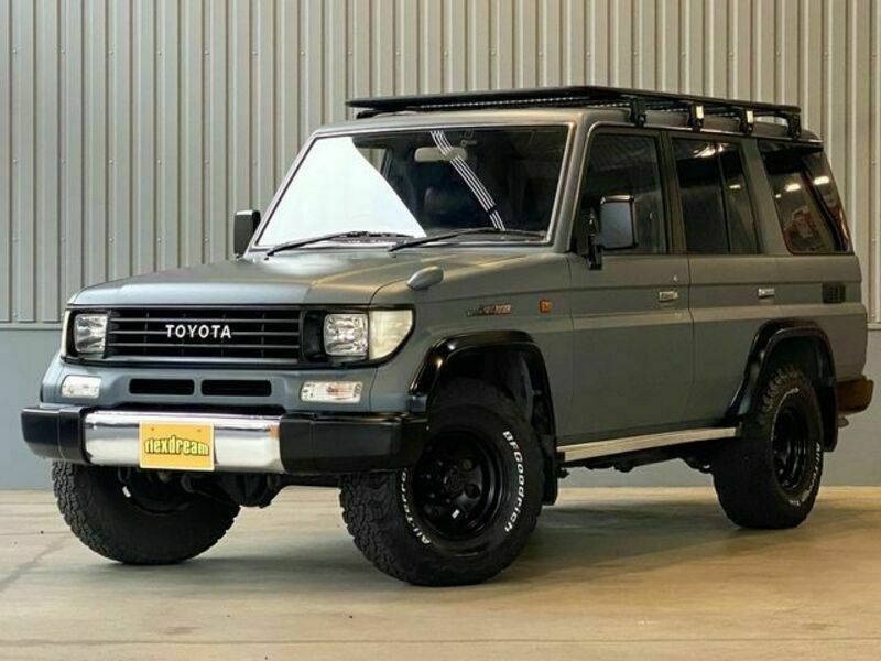 TOYOTA LAND CRUISER PRADO