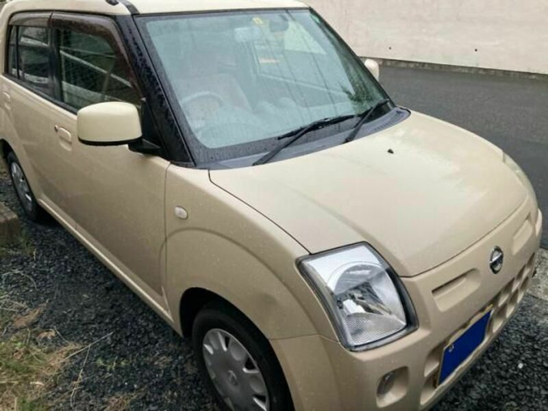 NISSAN PINO
