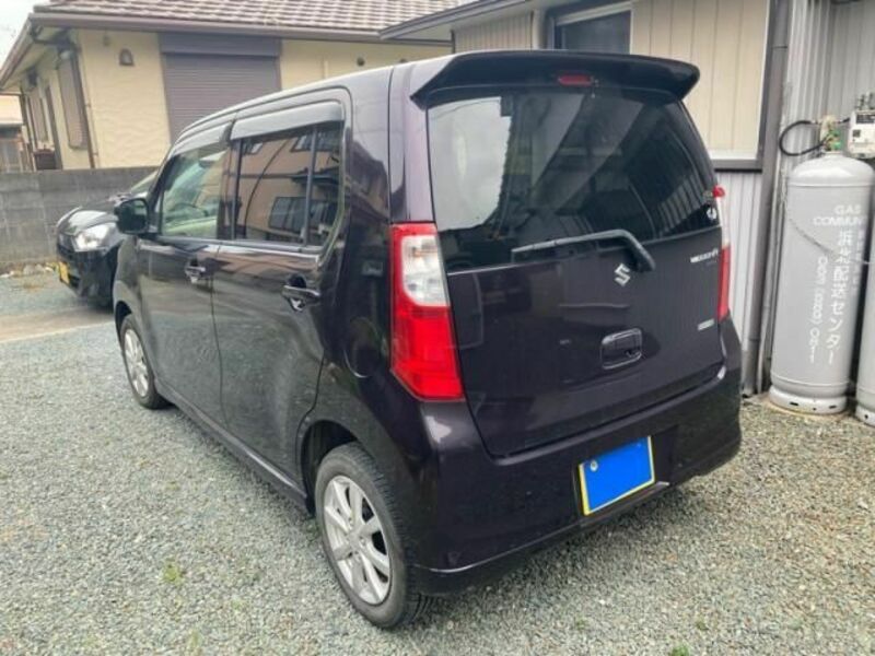 WAGON R