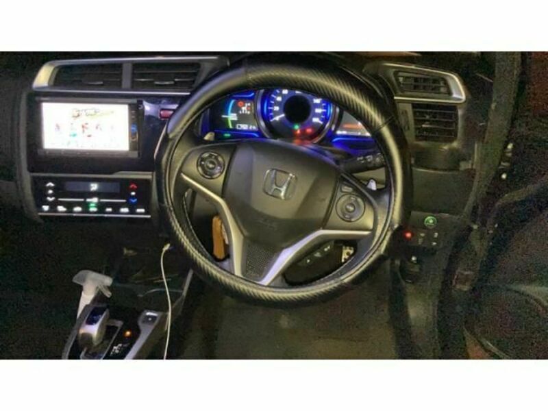 FIT HYBRID