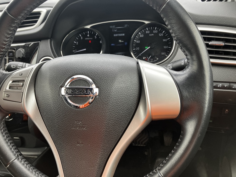 X-TRAIL
