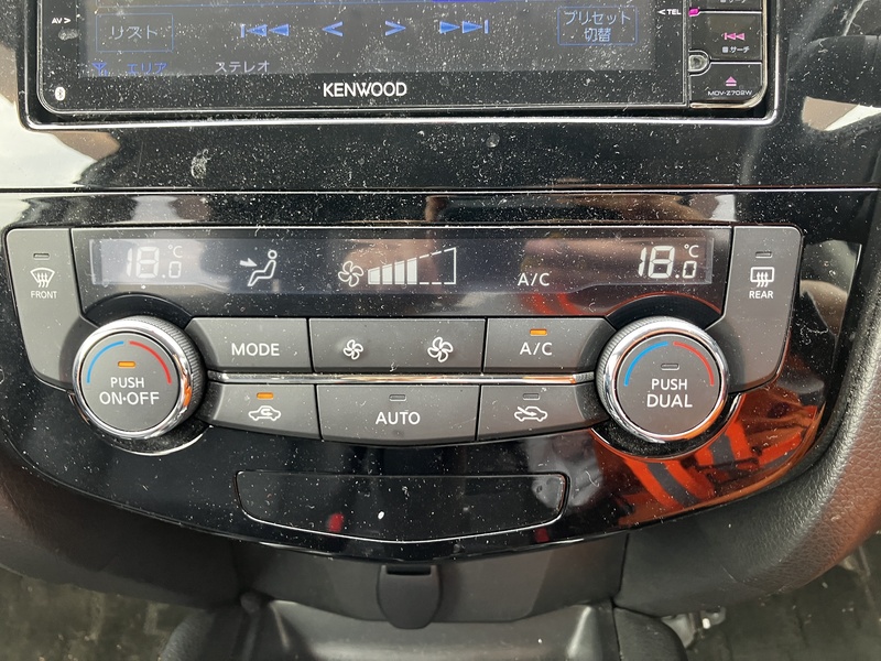 X-TRAIL