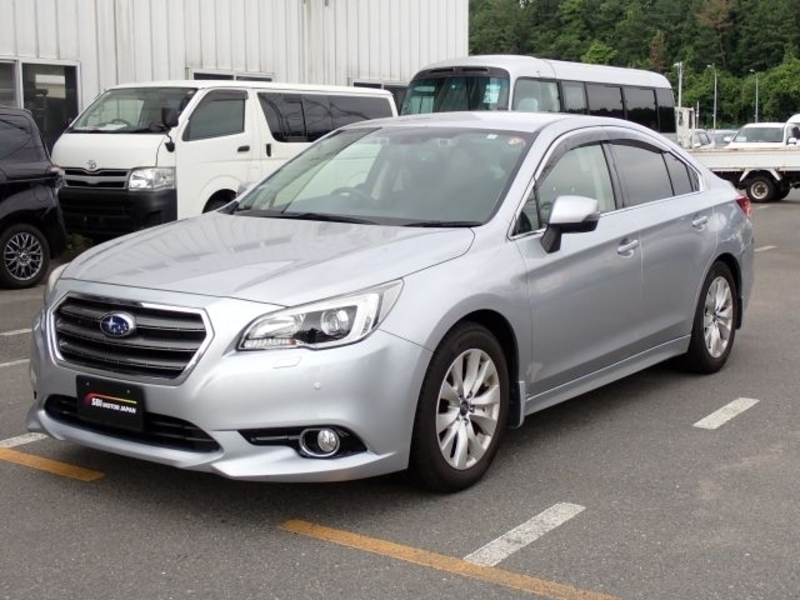 SUBARU LEGACY B4