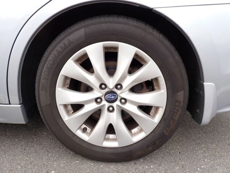LEGACY B4