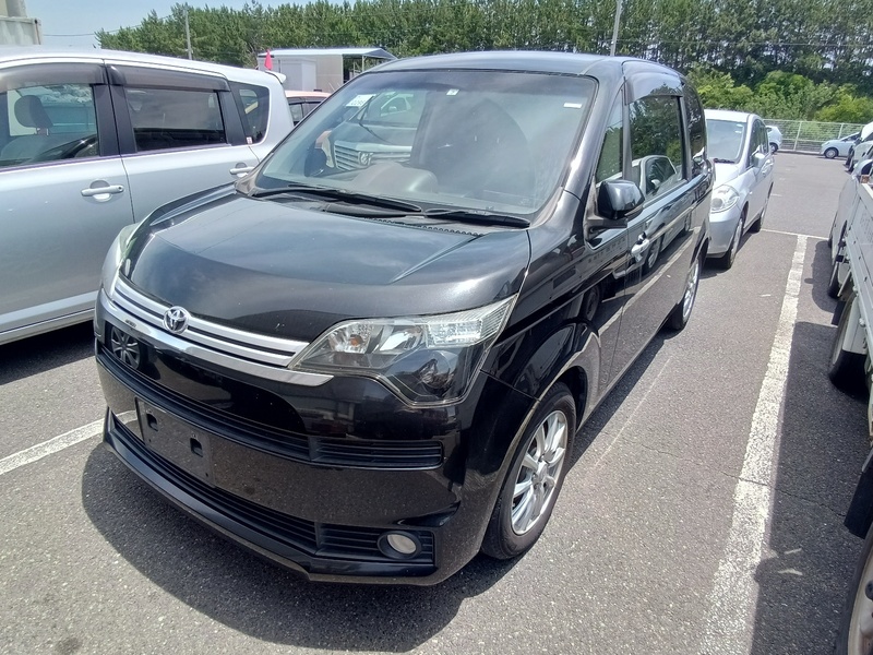 TOYOTA SPADE