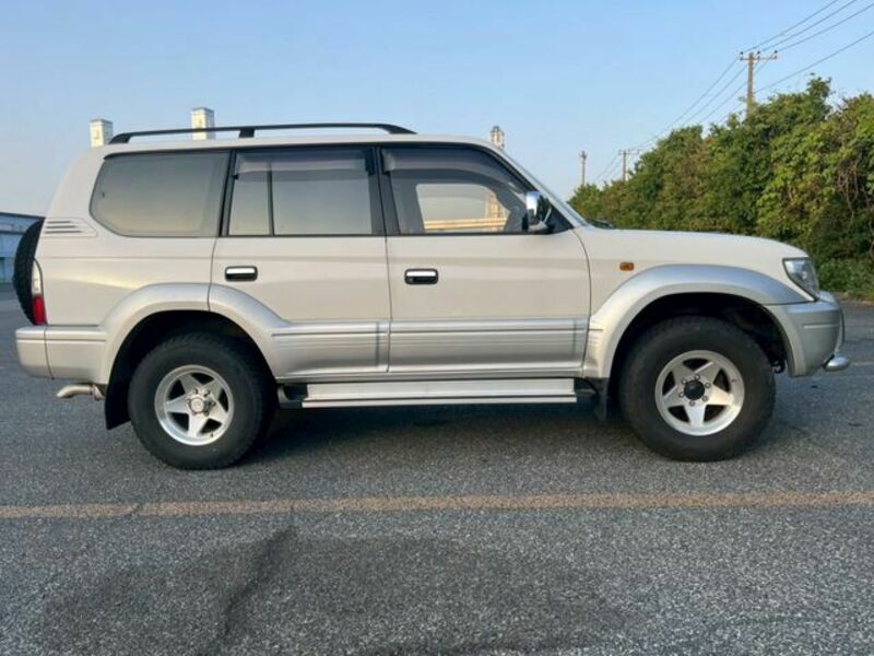 LAND CRUISER PRADO