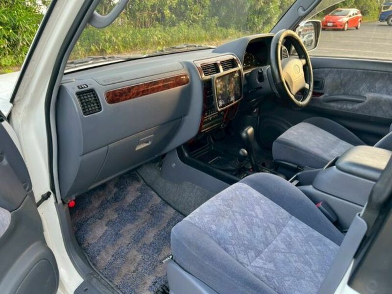 LAND CRUISER PRADO