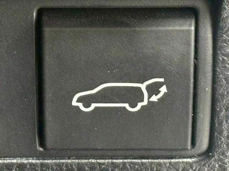 COROLLA CROSS