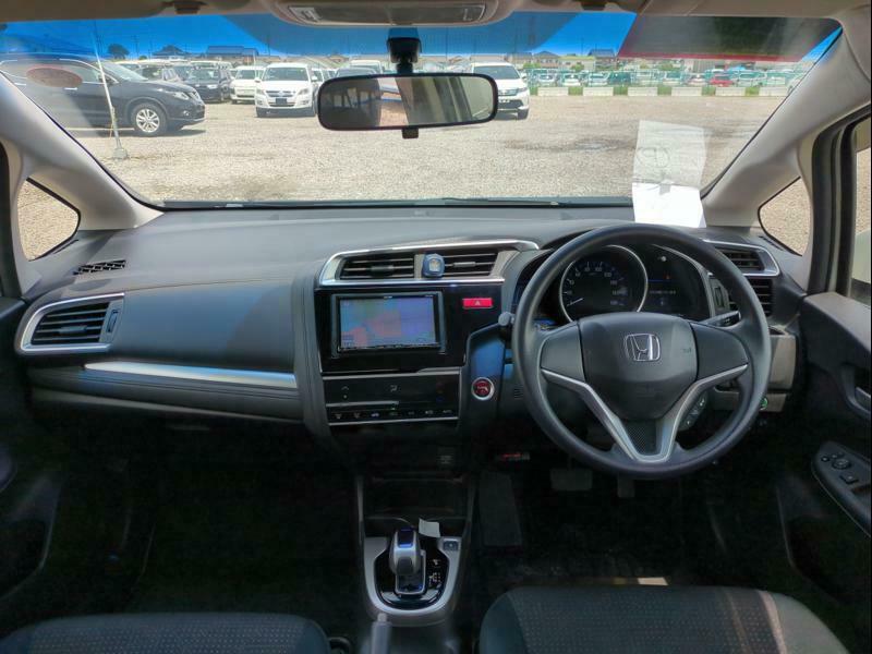 FIT HYBRID