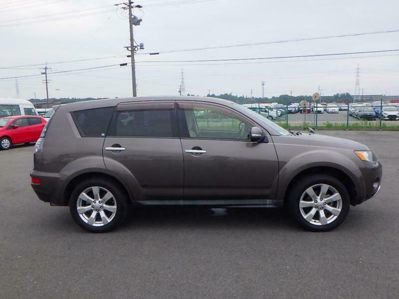 OUTLANDER