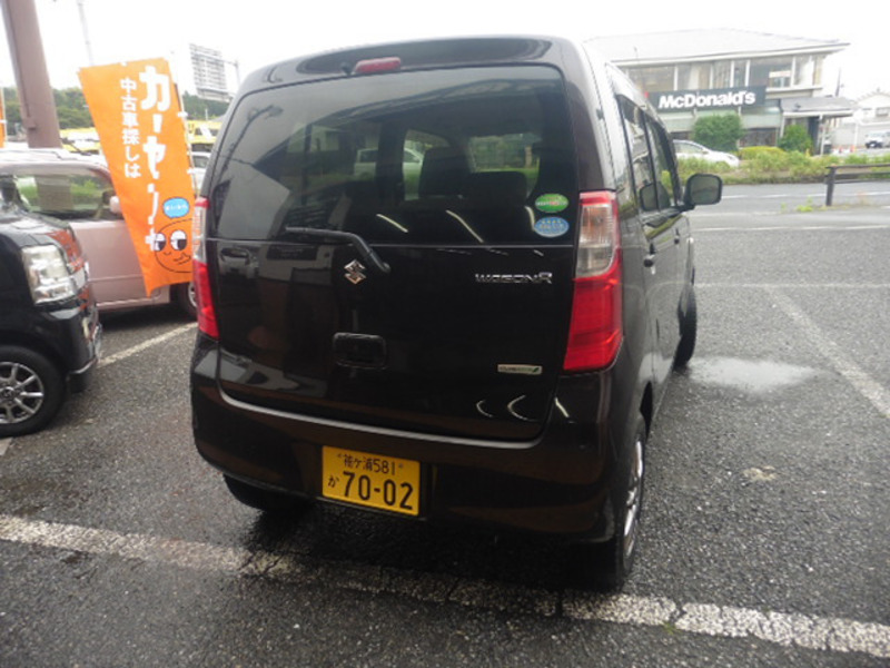 WAGON R