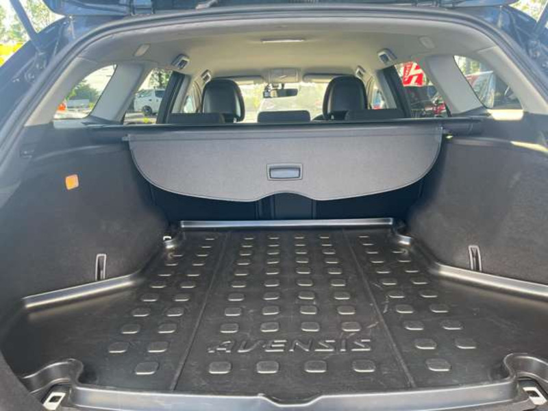 AVENSIS WAGON