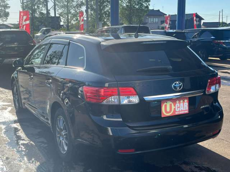 AVENSIS WAGON