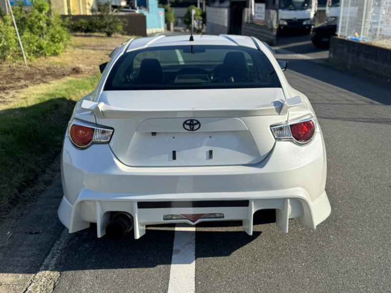 86