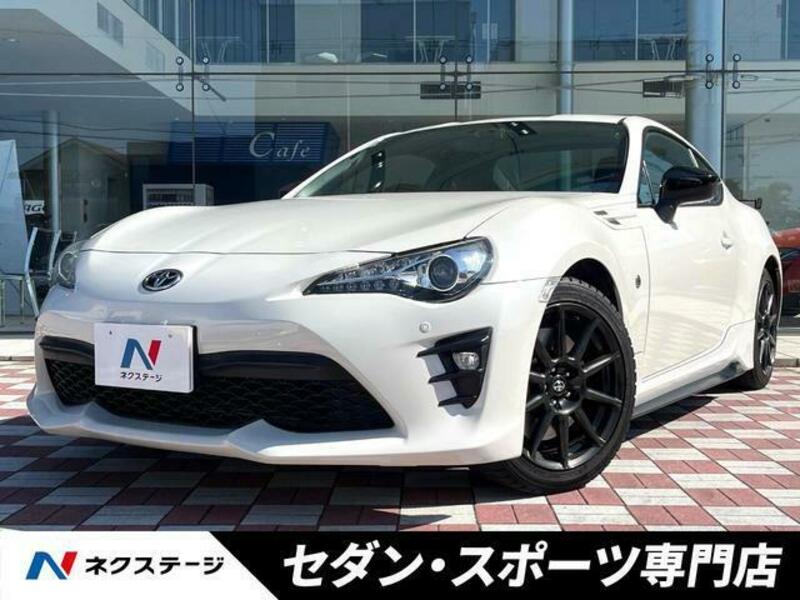 TOYOTA 86