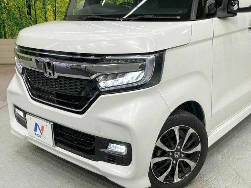 N BOX CUSTOM-11