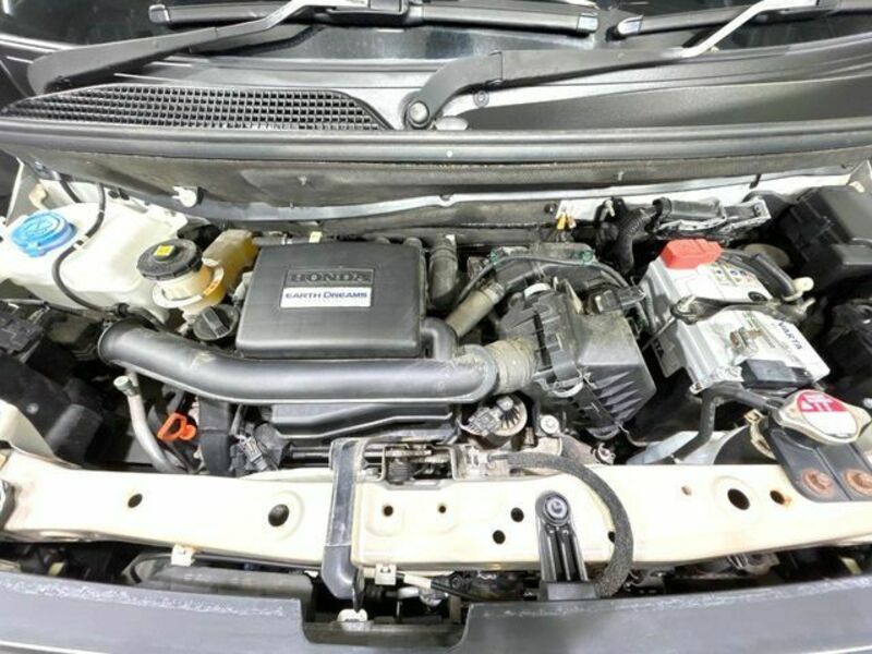 N BOX