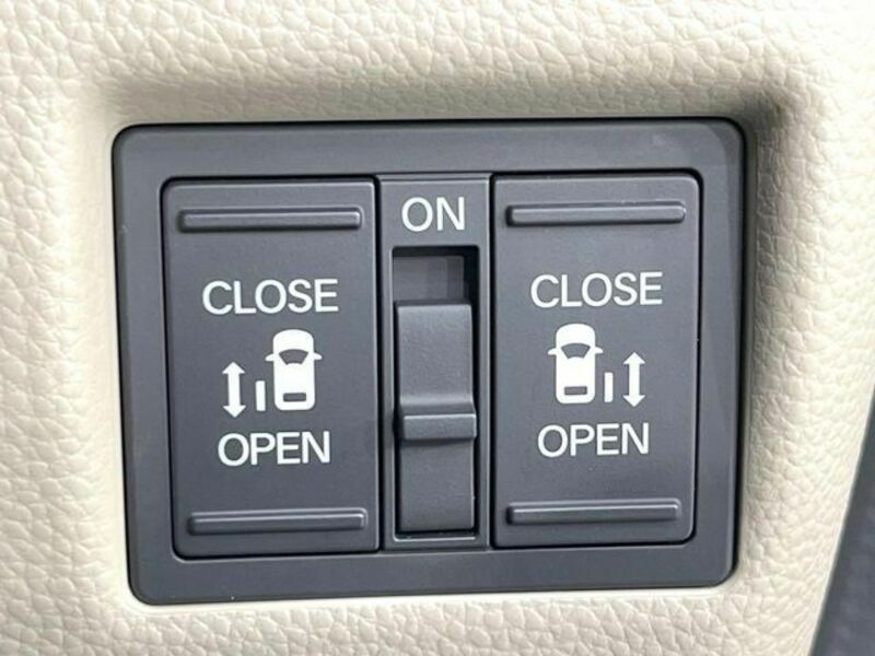 N BOX