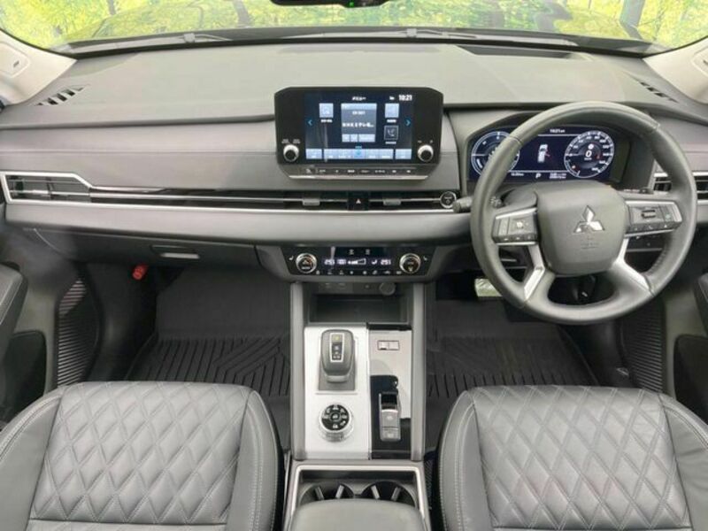 OUTLANDER PHEV