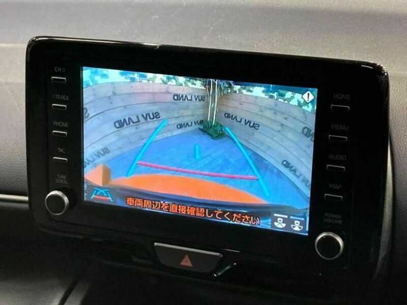 YARIS CROSS