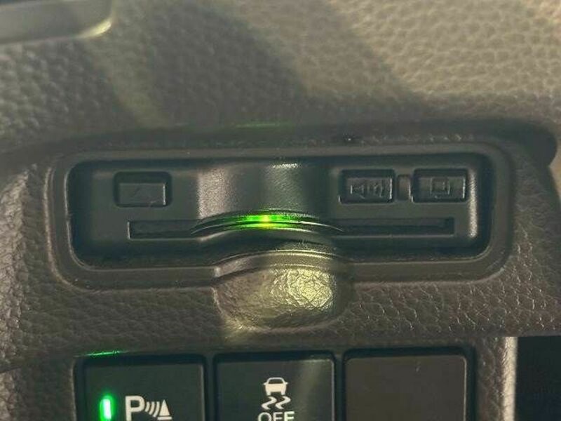 N BOX