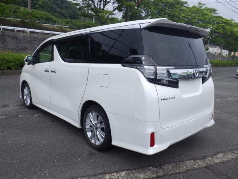 VELLFIRE