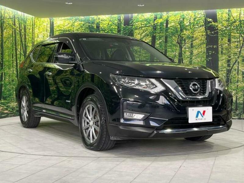 X-TRAIL