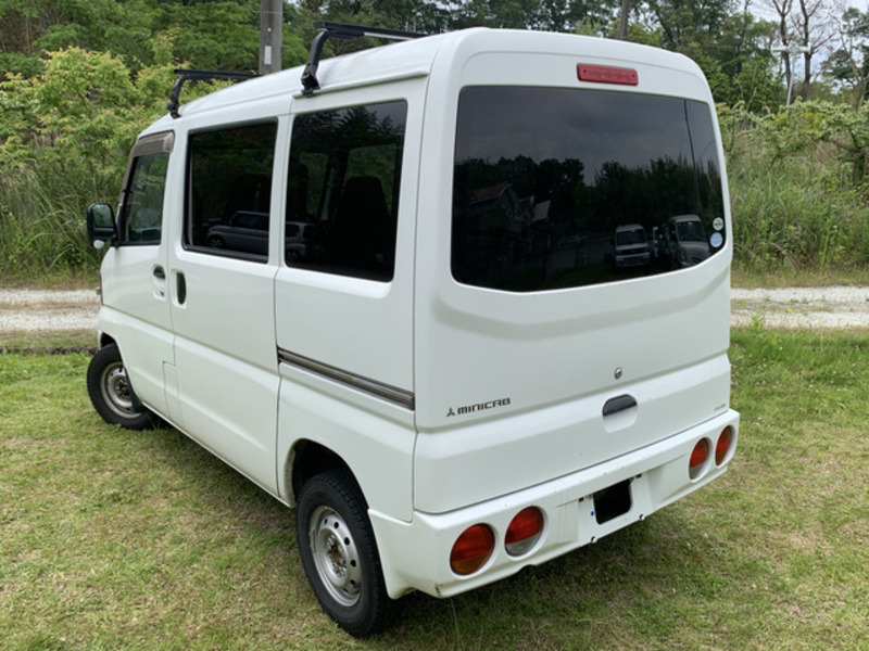 MINICAB VAN