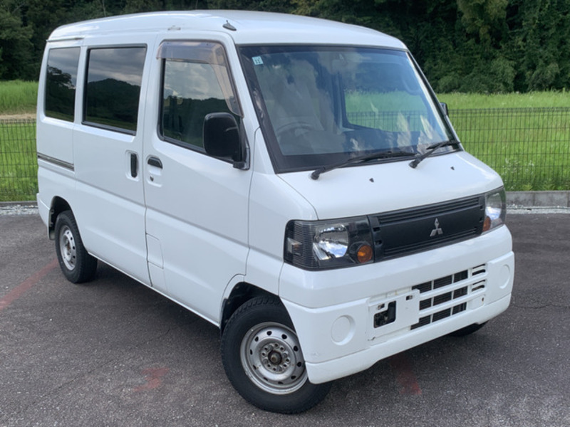 MINICAB VAN