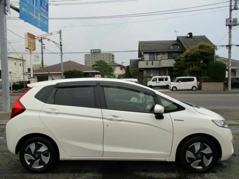 FIT HYBRID