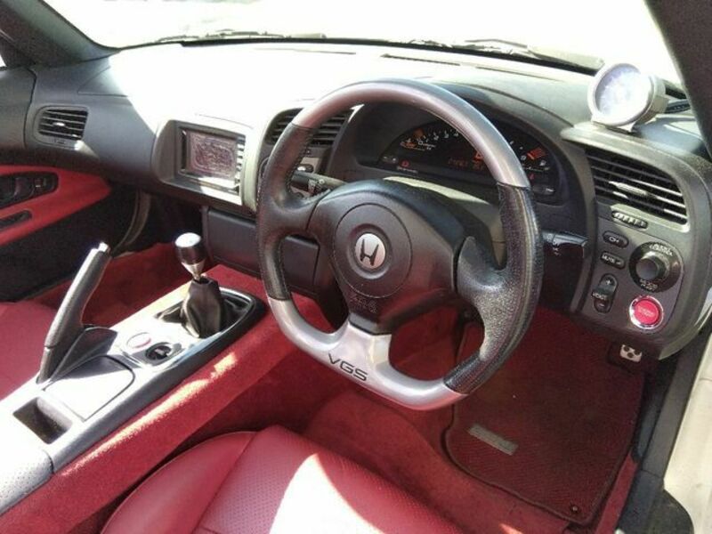 S2000