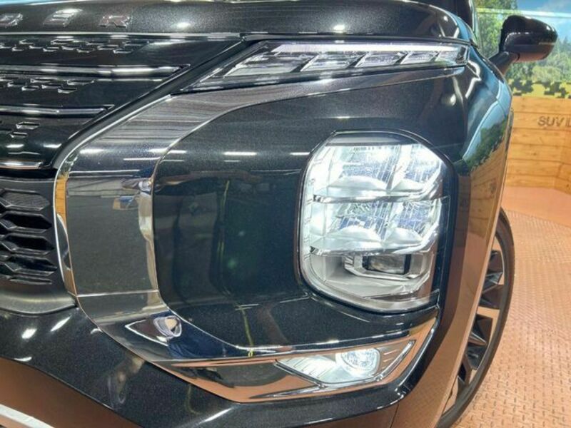 OUTLANDER PHEV