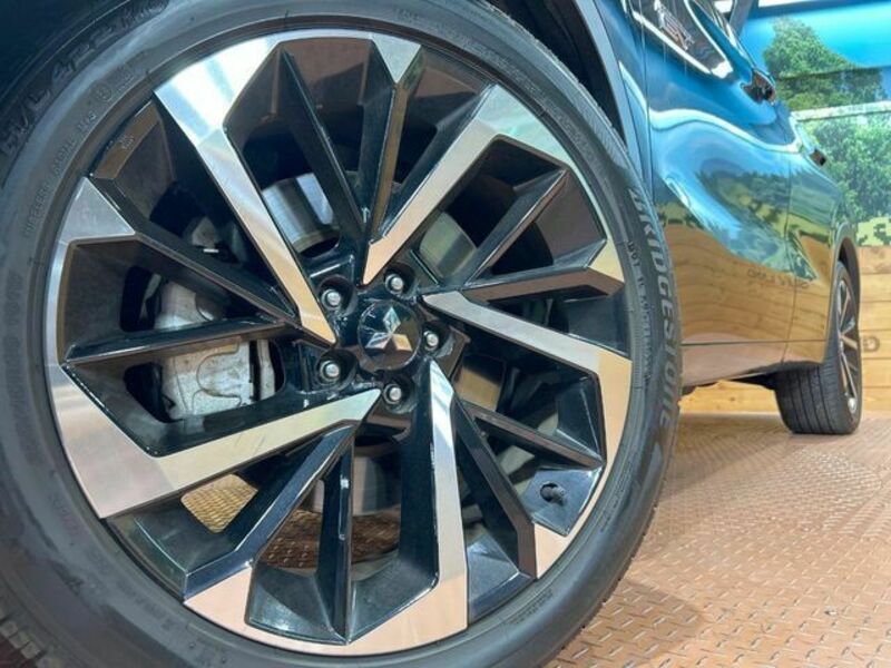 OUTLANDER PHEV