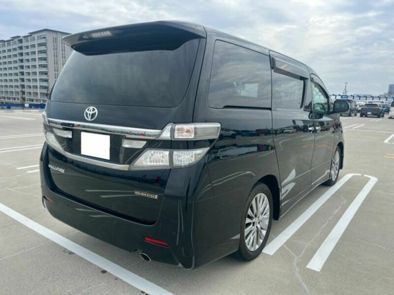 VELLFIRE