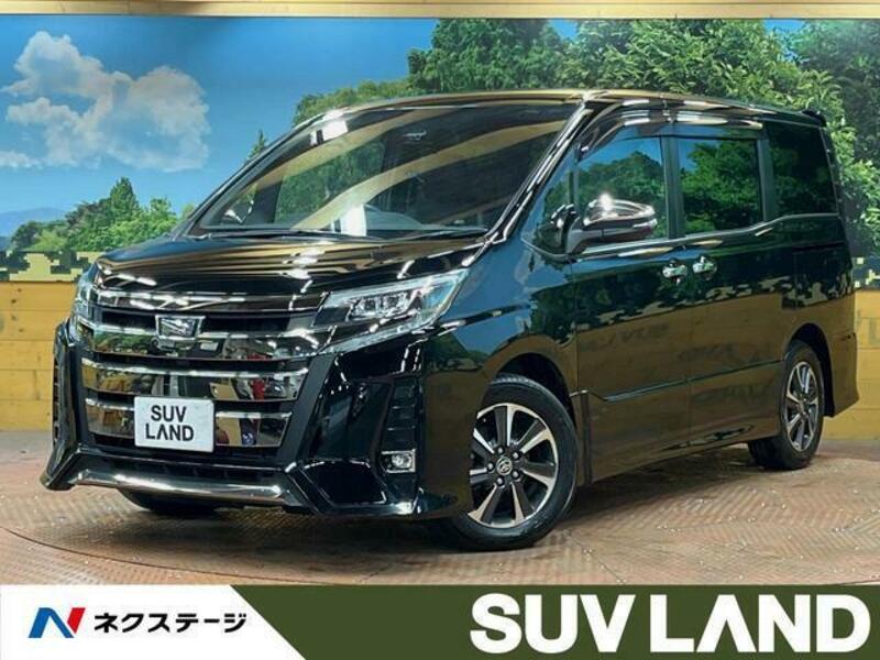 TOYOTA NOAH