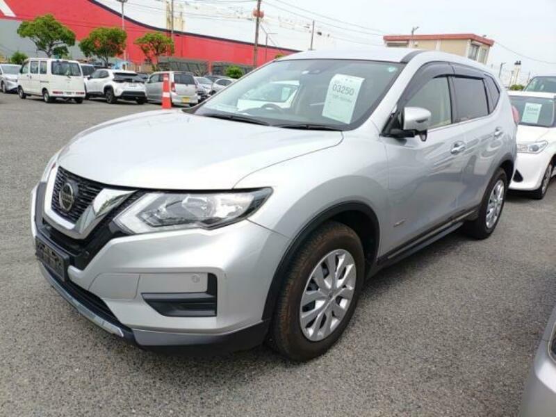 X-TRAIL-0