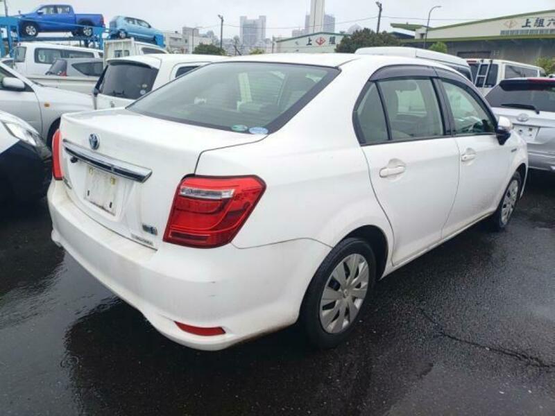 COROLLA AXIO