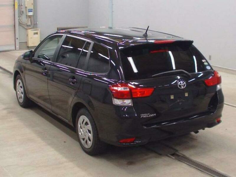 COROLLA FIELDER