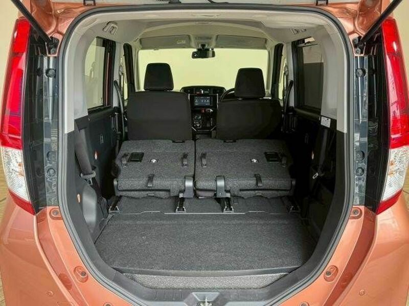 ROOMY