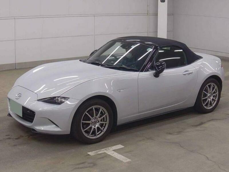 ROADSTER