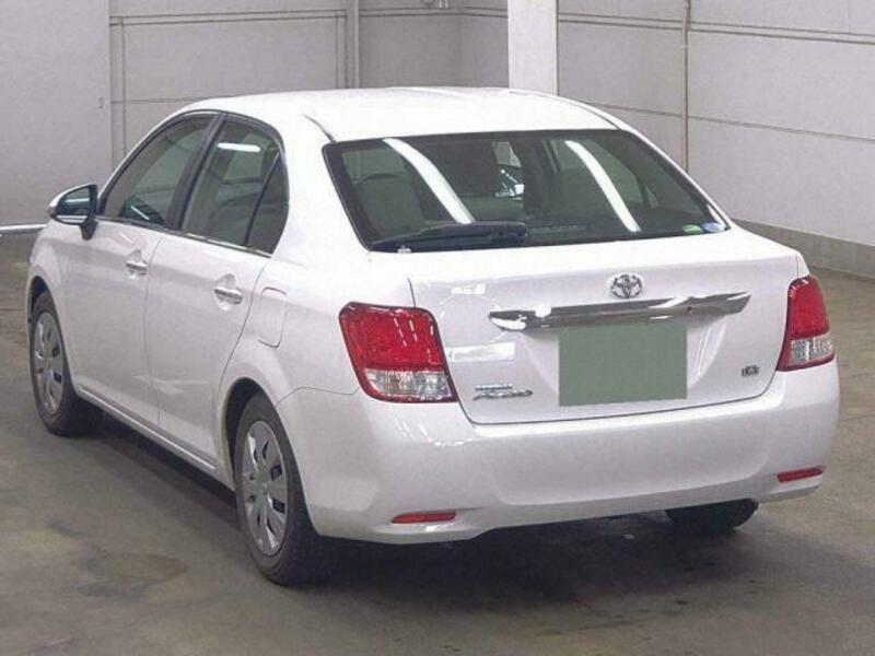 COROLLA AXIO