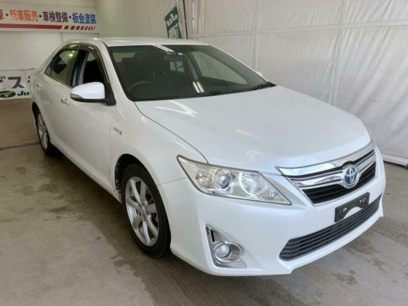 TOYOTA CAMRY