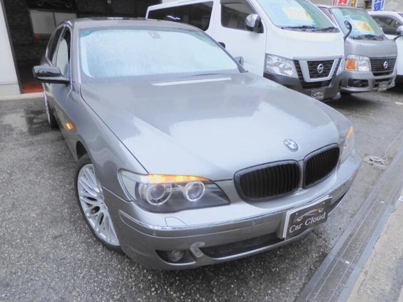 BMW 7 SERIES