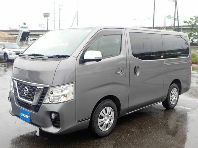 NV350 CARAVAN-6