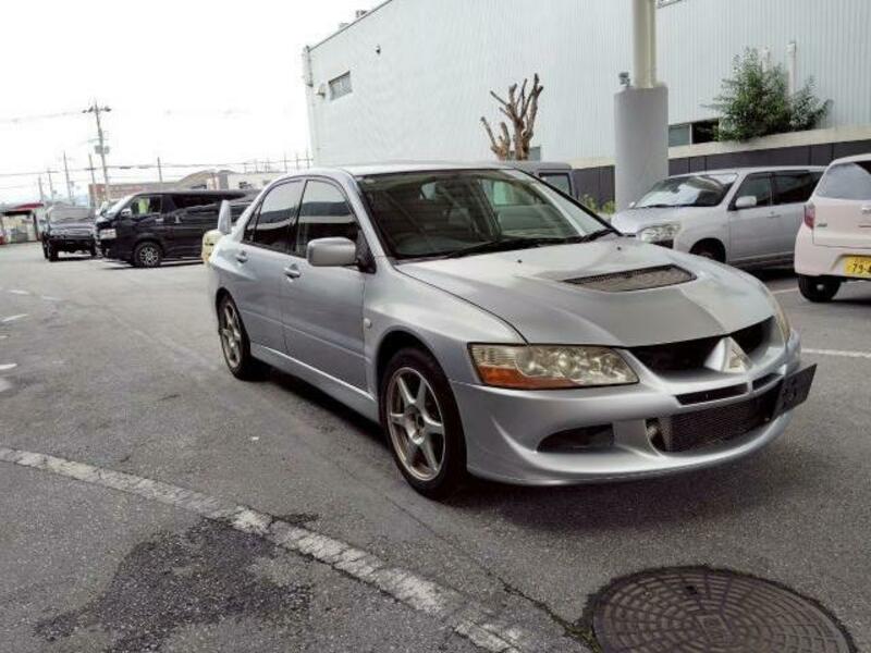 MITSUBISHI LANCER
