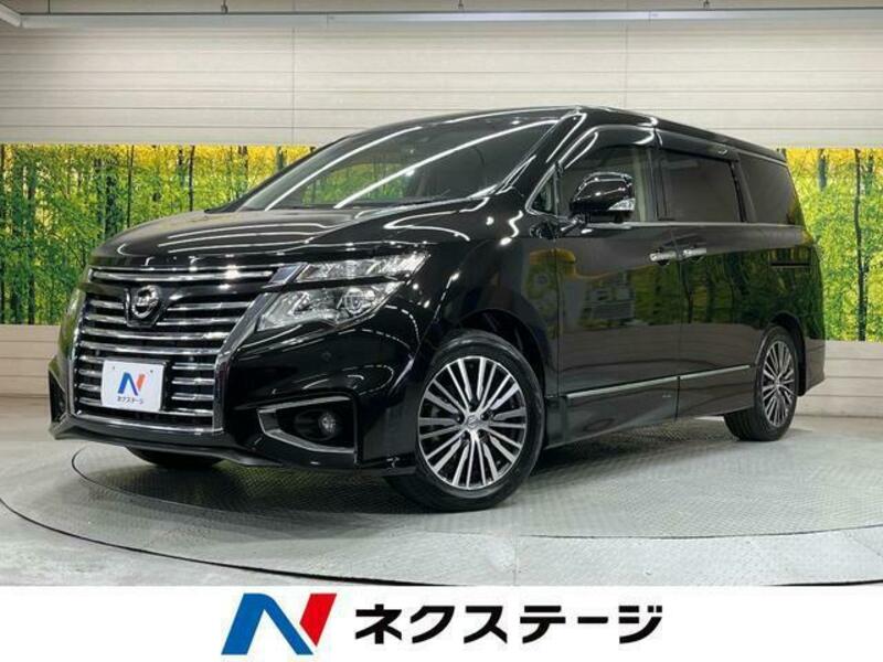 NISSAN ELGRAND