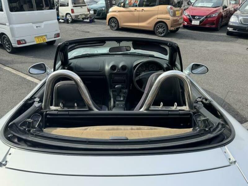 ROADSTER