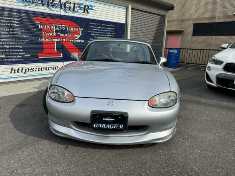 ROADSTER