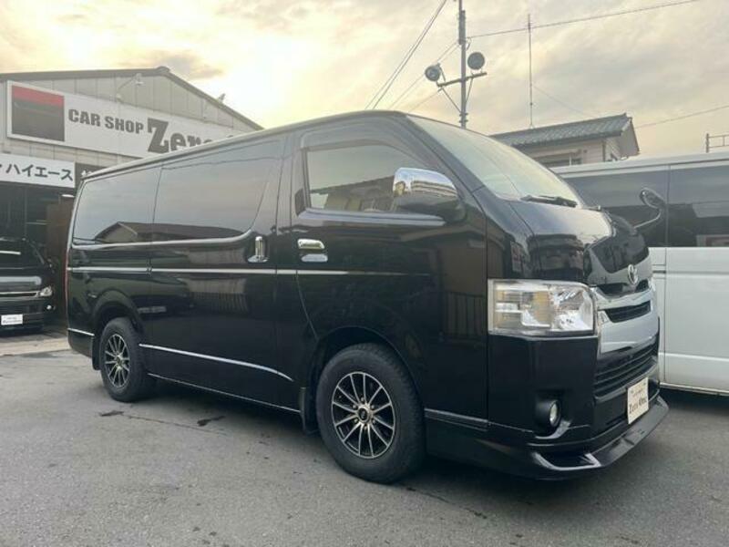 HIACE VAN
