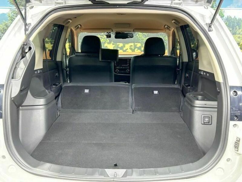 OUTLANDER PHEV